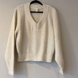 H&M Cream Cableknit Sweater sz M